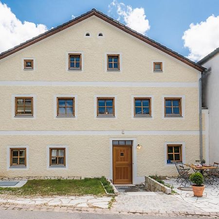 Walting Gehobenes Ambiente In Historischer Wohnung מראה חיצוני תמונה
