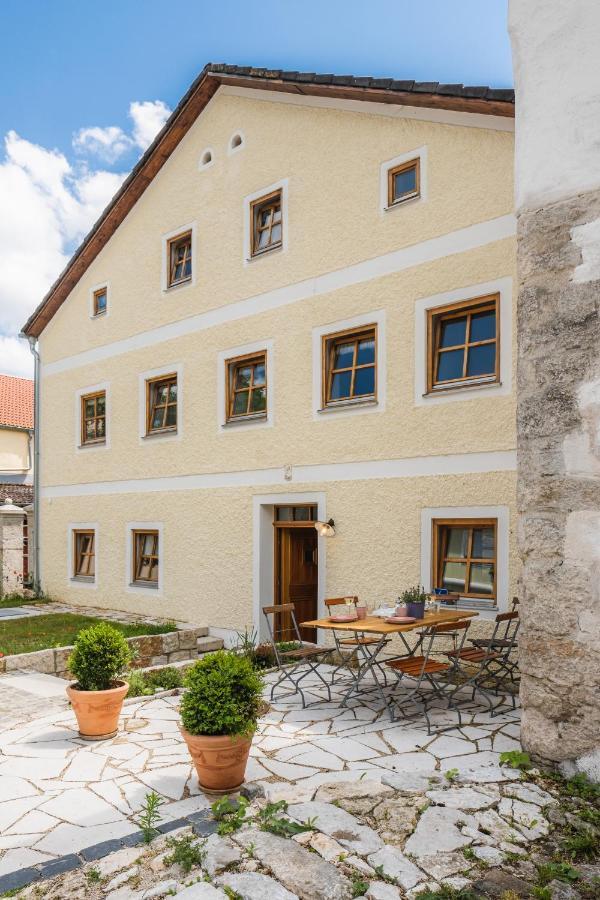 Walting Gehobenes Ambiente In Historischer Wohnung מראה חיצוני תמונה